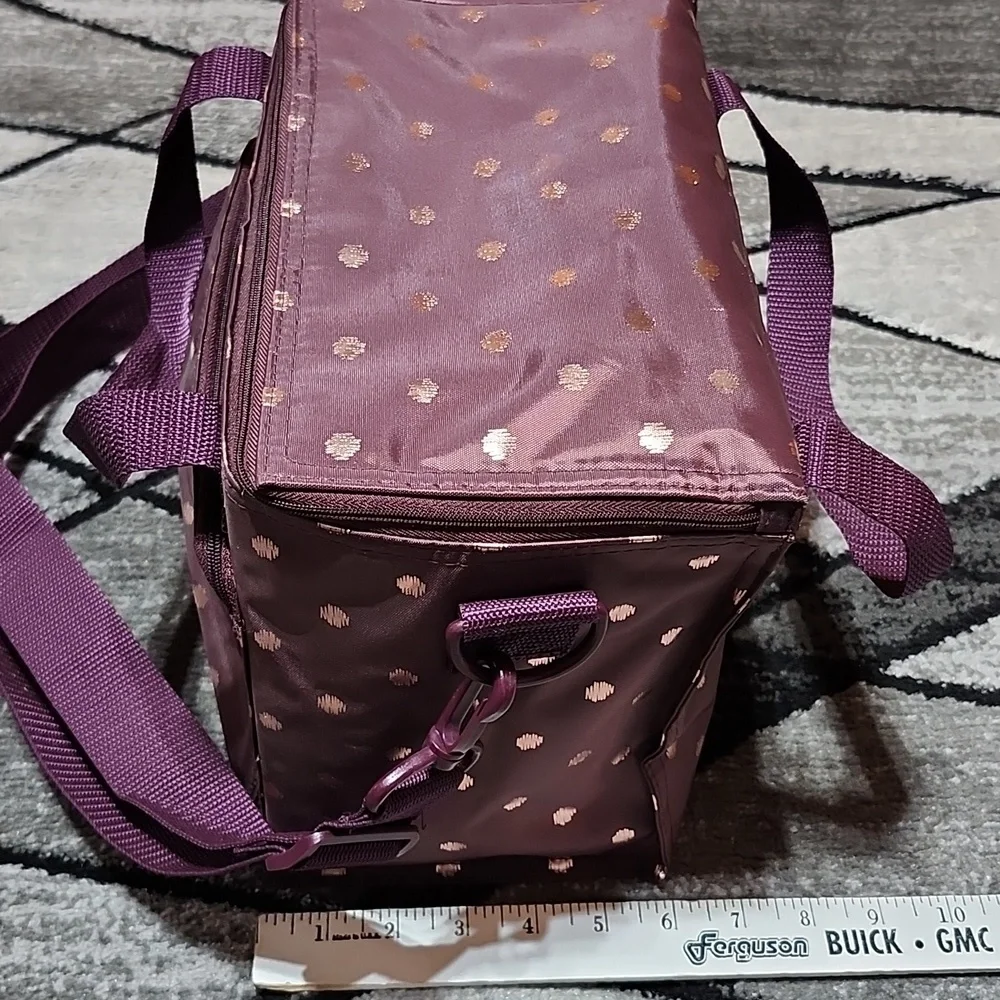 THIRTY-ONE AROUND THE CLOCK THERMAL TWINKING PLUM INSULATED COOLER LUNCH BAG